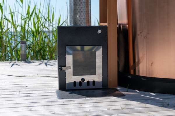 Porte vitrĂ©e du poĂȘle