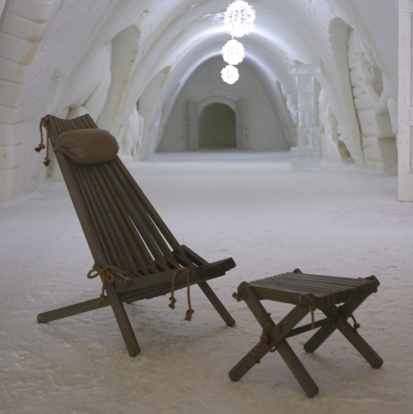 Table d'appoint pour chaise Ecofurn